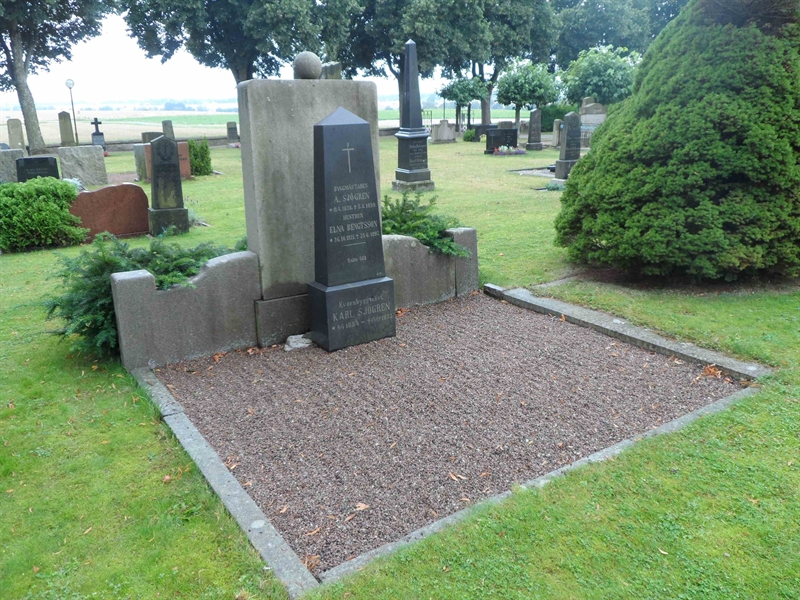 Grave number: SK B   165, 166