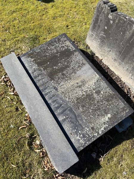 Hautatunnus: Ärt 44 18 91+92