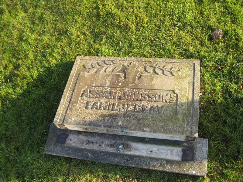 Grave number: ÖKK 5   208, 209