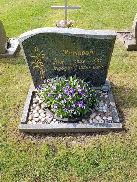 Grave number: 01  4073