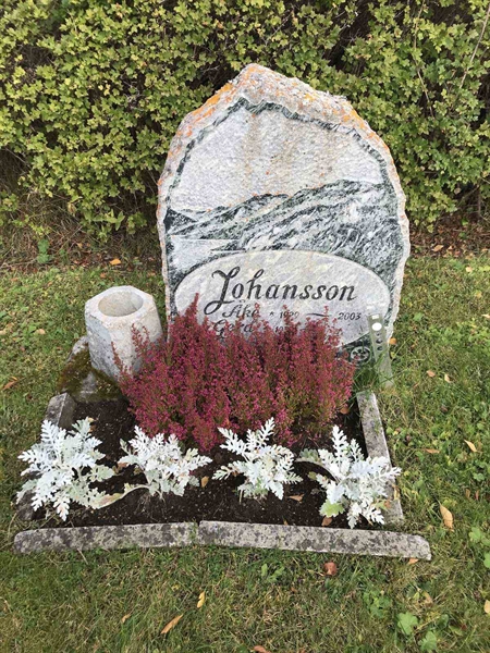 Grave number: ÅR U1     9
