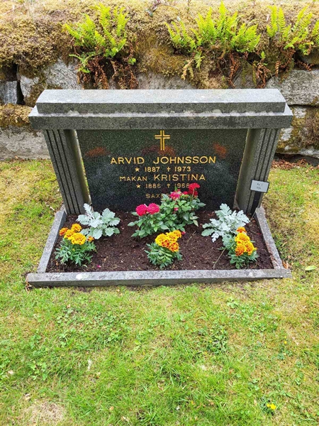 Grave number: Jä 01    59A