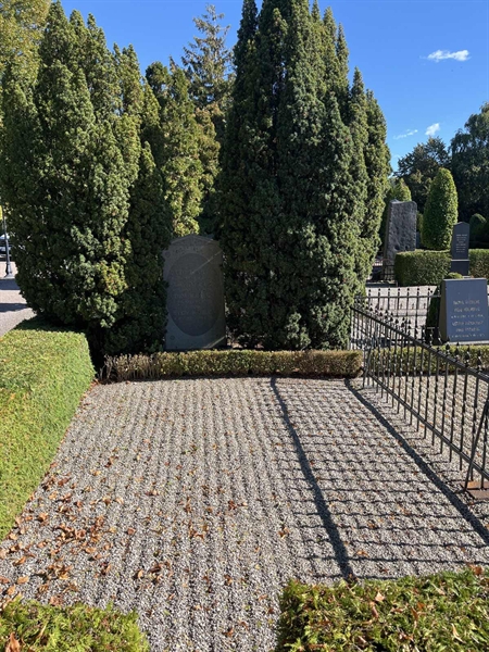 Grave number: VK III   157