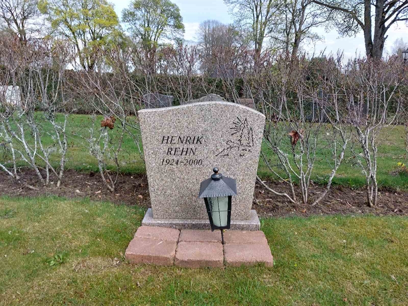 Grave number: HÖ 10  106