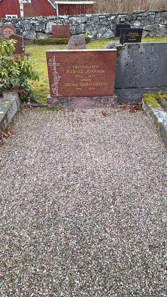 Hautatunnus: VG A    41-42