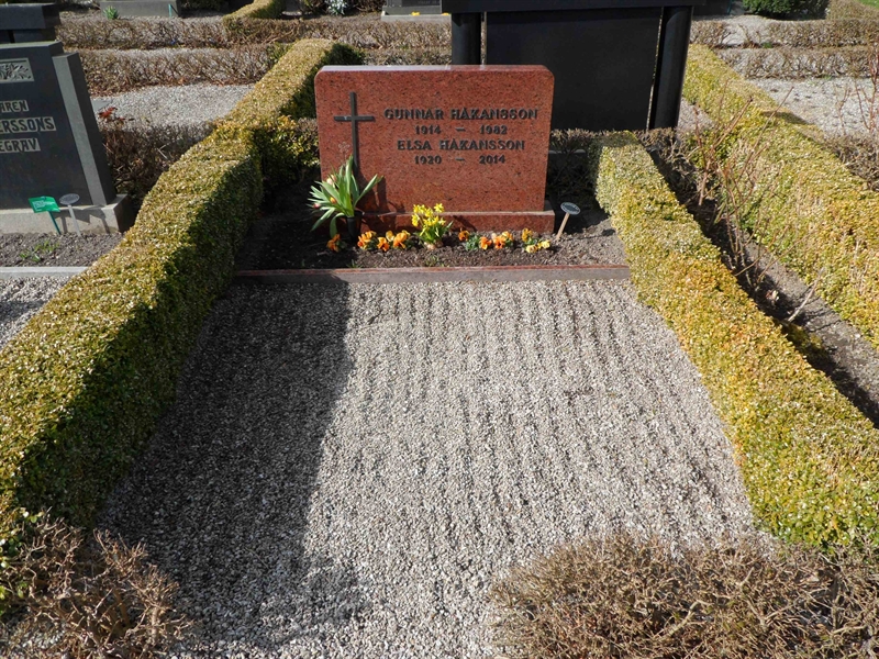 Grave number: VK M     9a