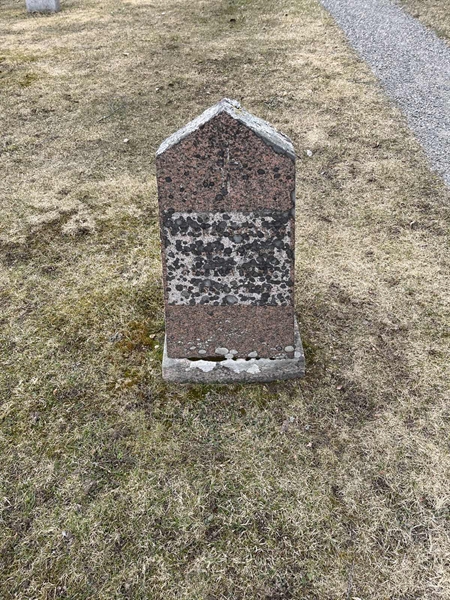 Grave number: 3 03     0G12016