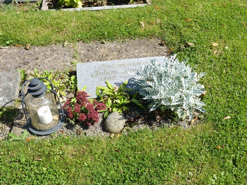 Grave number: ÖK U    19