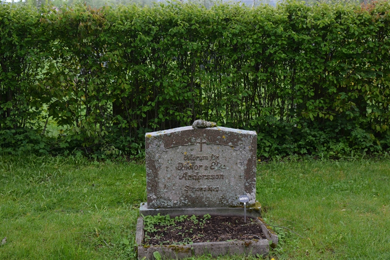 Grave number: SRN 4   292