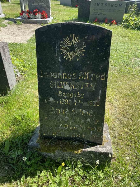Grave number: N 5 2   311