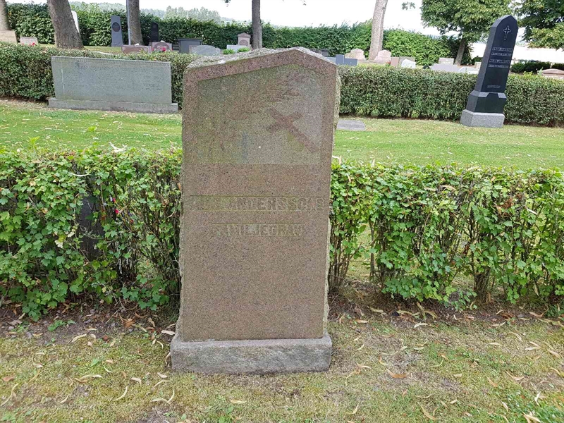 Grave number: SÄ C   134, 135