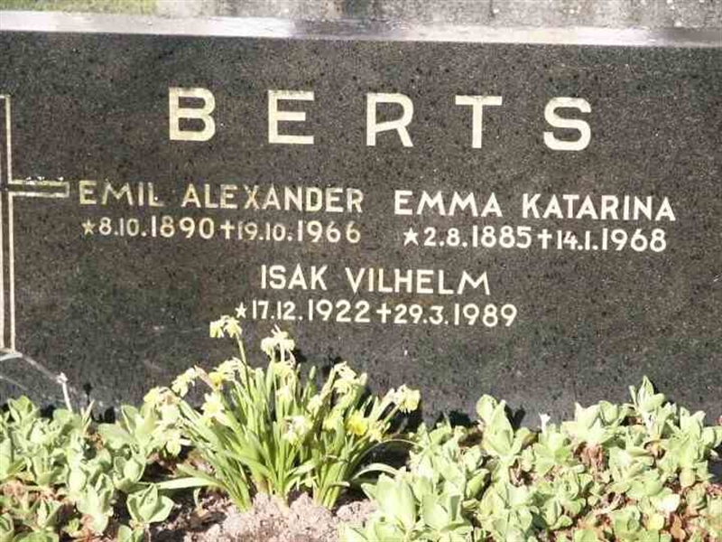 Grave number: 1 GA 04 372-374
