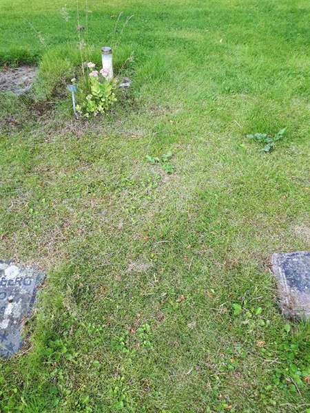 Gravnummer: NK A A   153