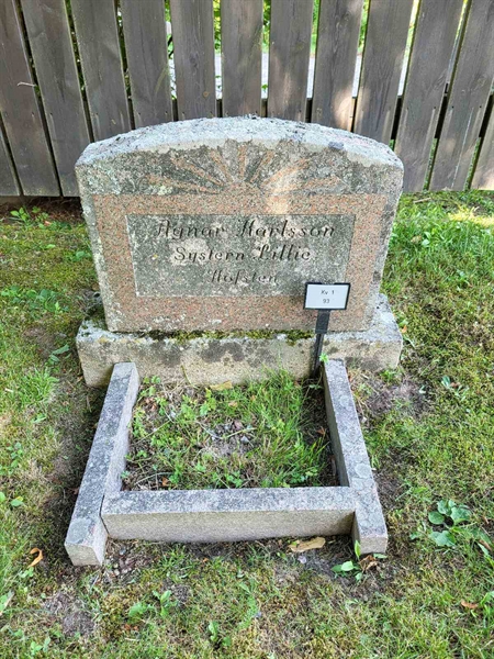 Grave number: Jä 01    93