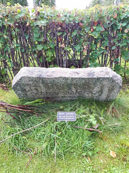 Gravnummer: NK F A    85