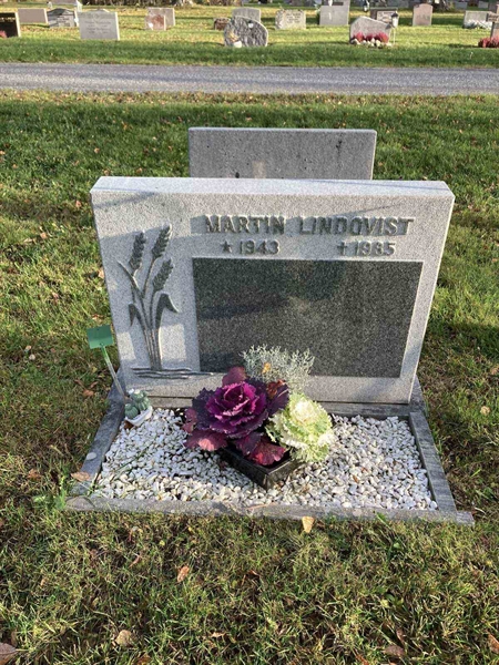 Grave number: 3 2041-2042