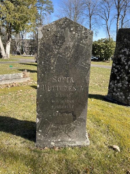 Hautatunnus: Ärt 24 12 52