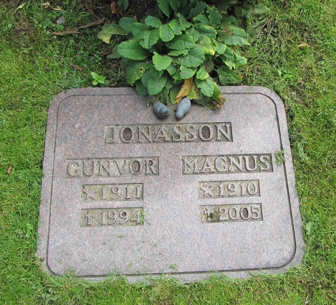Grave number: HN KASTA    36