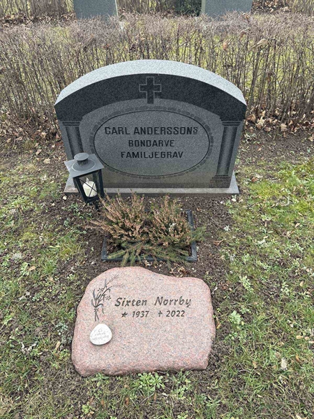 Gravnummer: LE   578, 579, 580, 581, 588, 589, 590