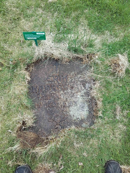 Grave number: KA 03    29