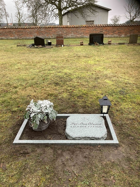 Grave number: 1 C 78, 79