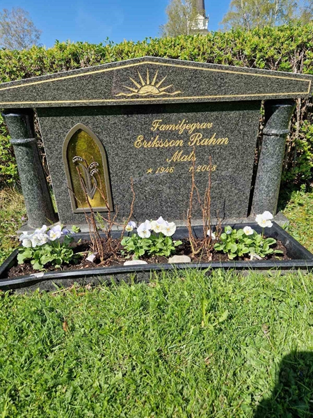 Grave number: 501 16 3113-3114