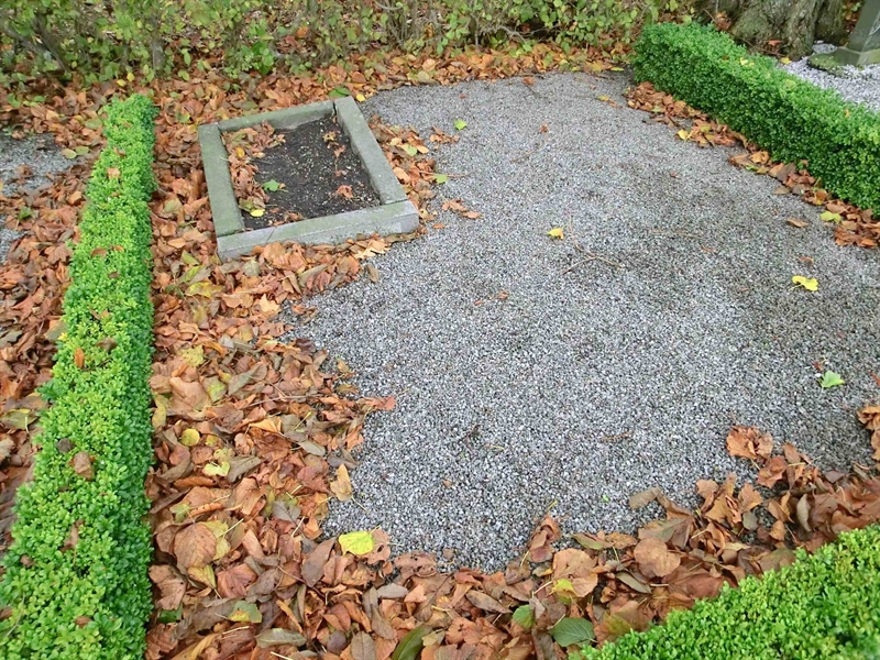 Grave number: ÄS 05    010
