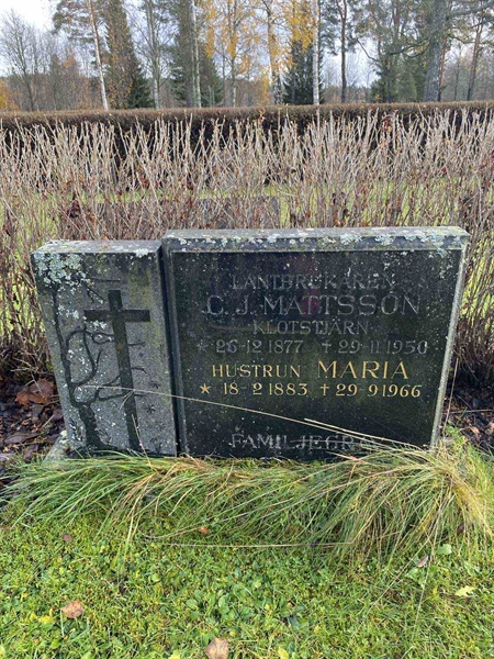 Hautatunnus: 6 04      9