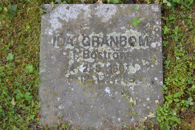 Grave number: 1 M   569