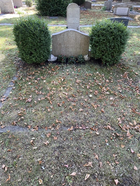 Grave number: Ö 02    20.A-B