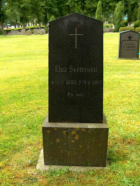 Grave number: HÖB GA12    15