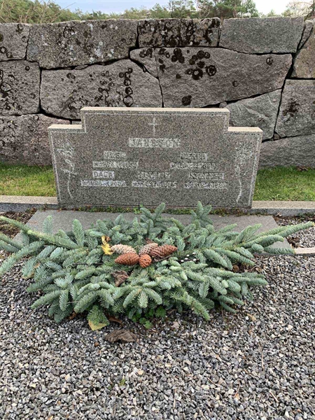Grave number: H 003  0092, 0093