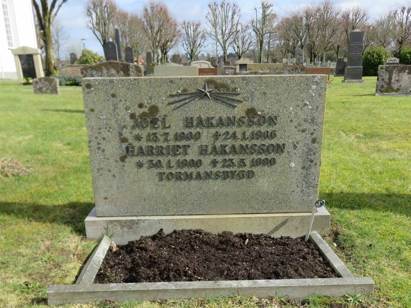 Grave number: 01 F    34, 35