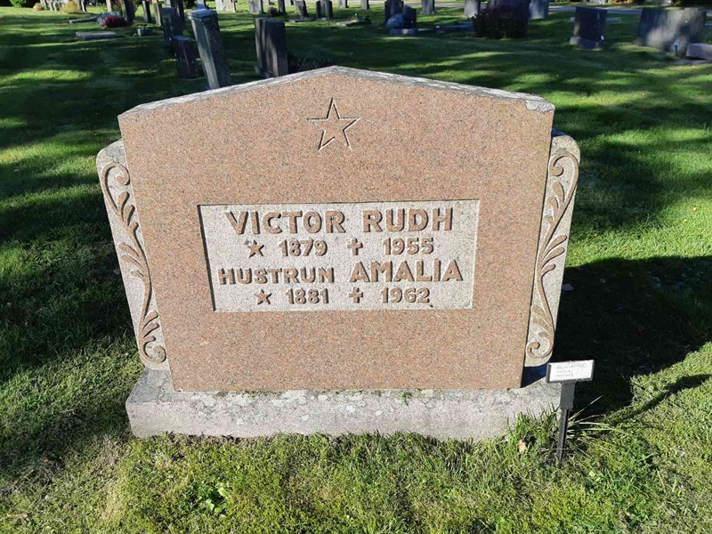 Grave number: Fr 7   751-752