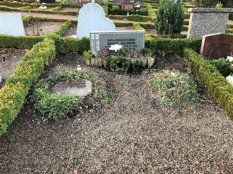 Grave number: Kå 19    20, 21