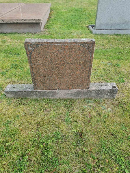 Grave number: F 04   173