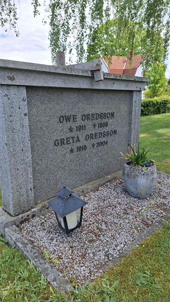 Grave number: VG D   218-219