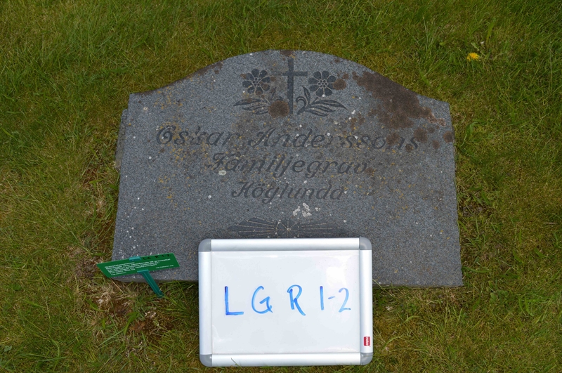 Grave number: LG R     1, 2