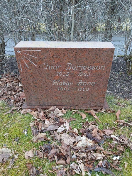 Gravnummer: 2 10  106