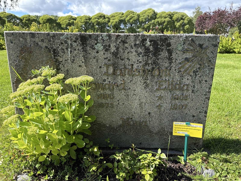 Grave number: SÄ NYA   222-223