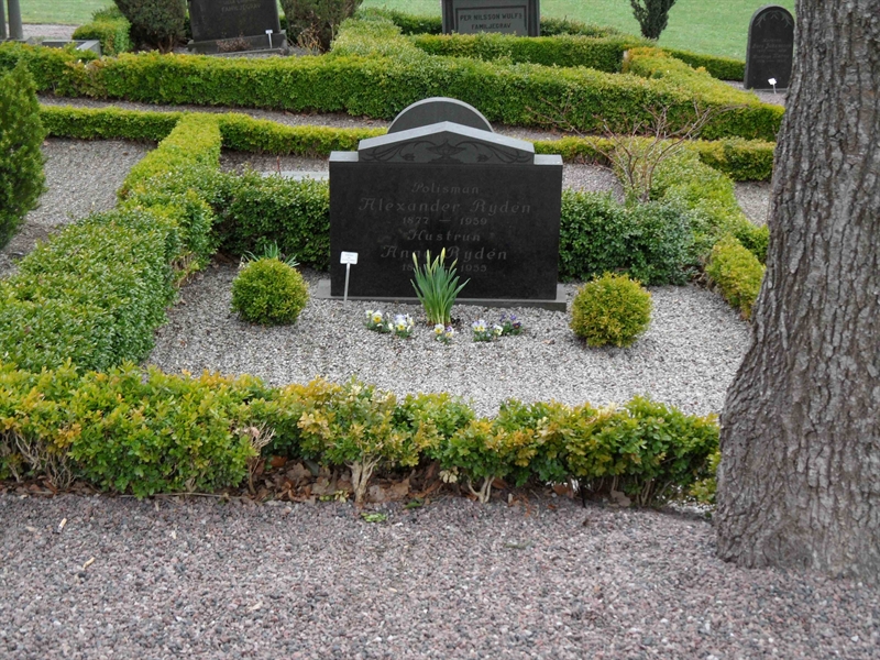 Grave number: VK E    25