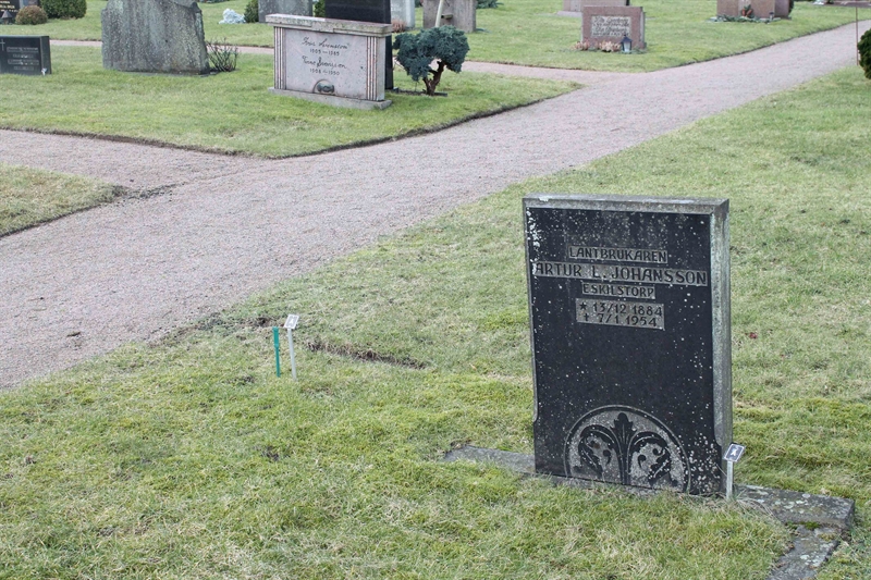 Grave number: ÖKK 6   261