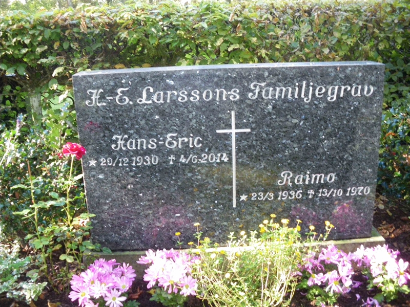 Grave number: SB 30    13
