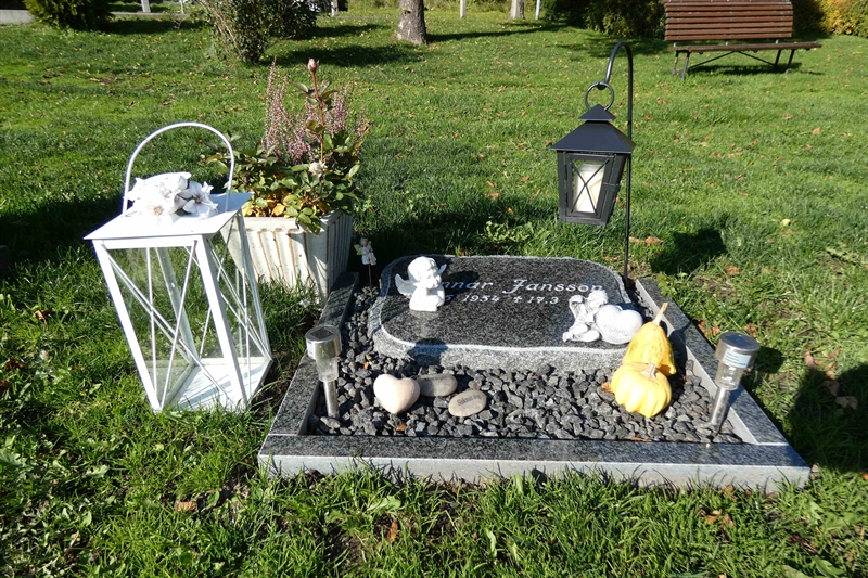 Grave number: SN U4    11