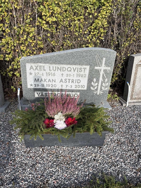 Grave number: 4 N ND    67
