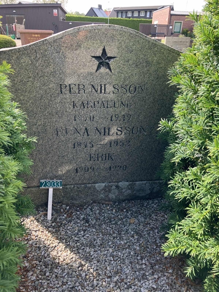 Grave number: NÅ 23    75, 76:1