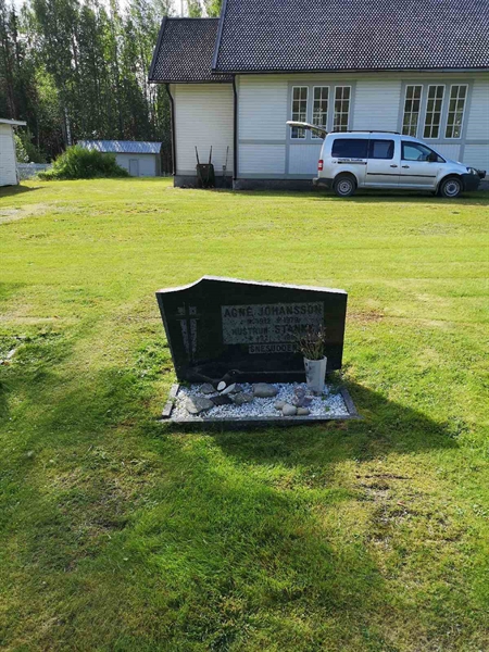 Gravnummer: POK 02    26