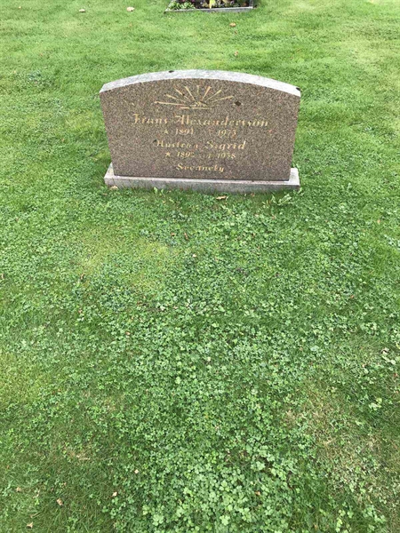 Grave number: SN 02   222, 223
