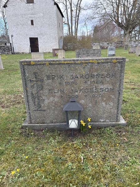Grave number: FA 108, 109