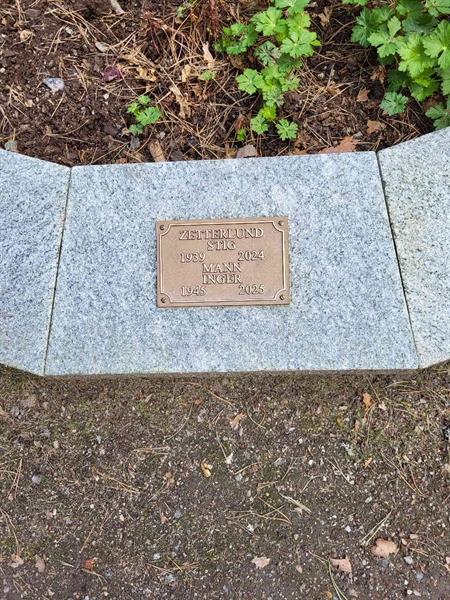 Grave number: H AG   305-306